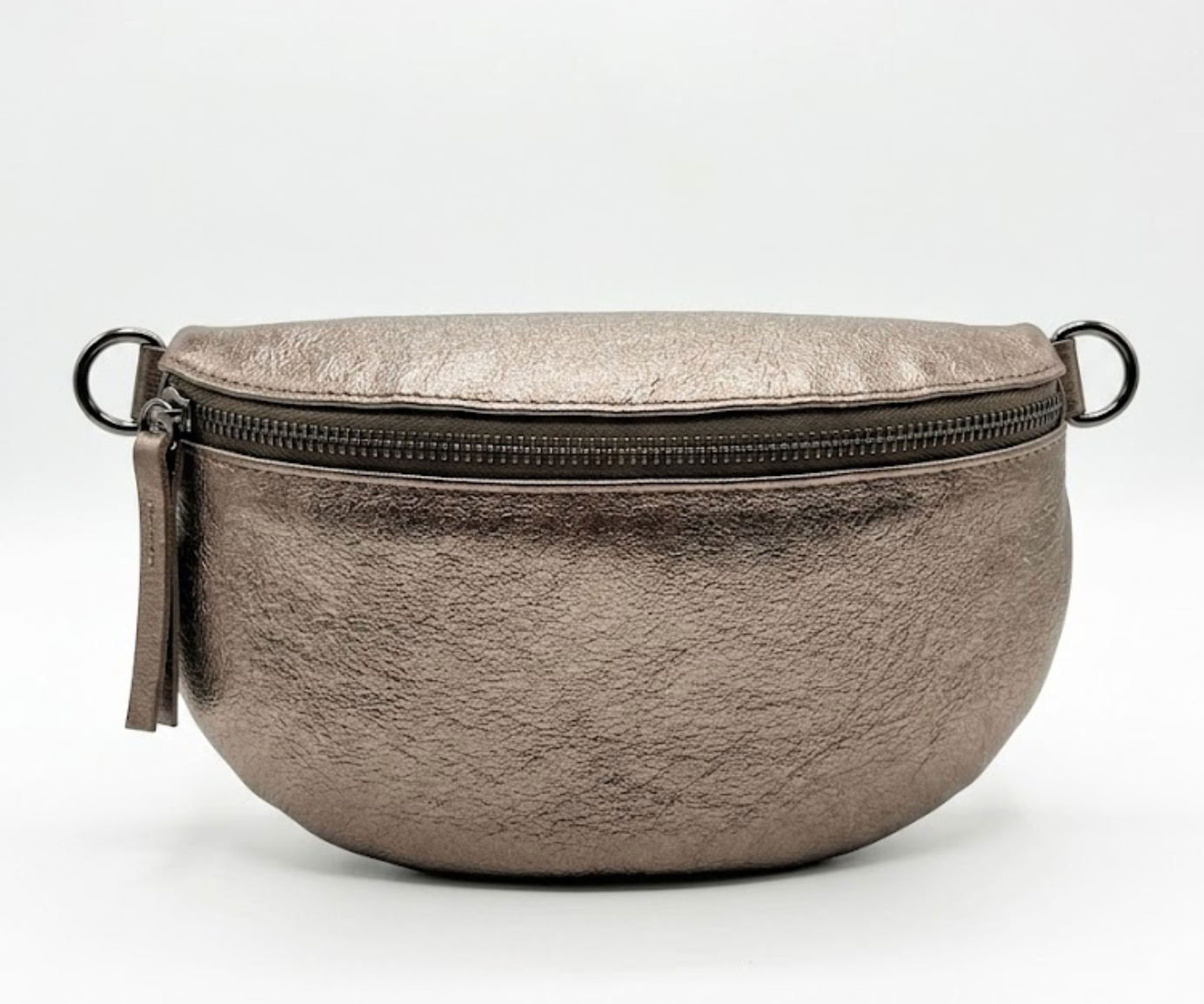 Sporty crossbody errand pouch with interchangeable strap
