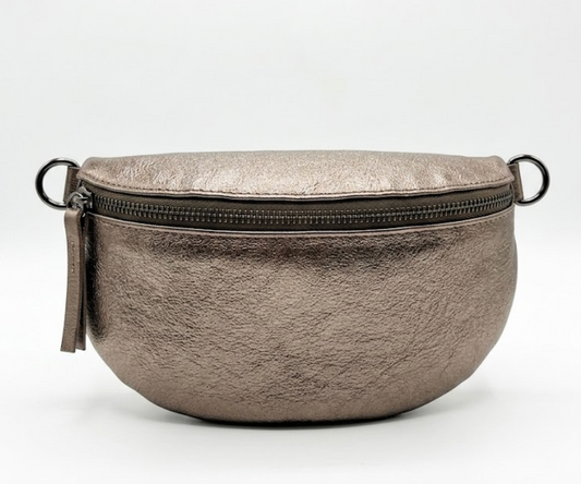 Sporty crossbody errand pouch with interchangeable strap